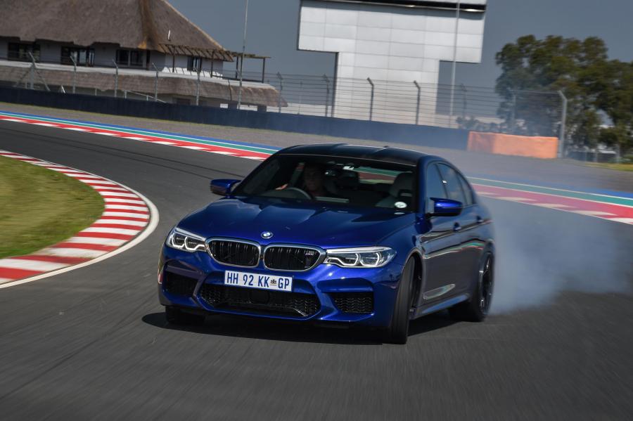  BMW M5 (F90) 2018 года  (ZA) (фото 35 из 40)